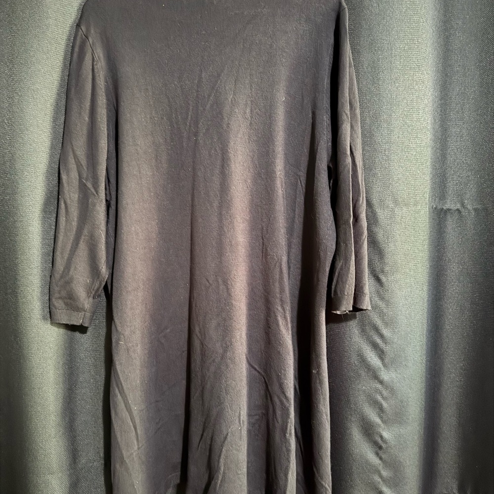 Cardigan - Picture 2 of 4